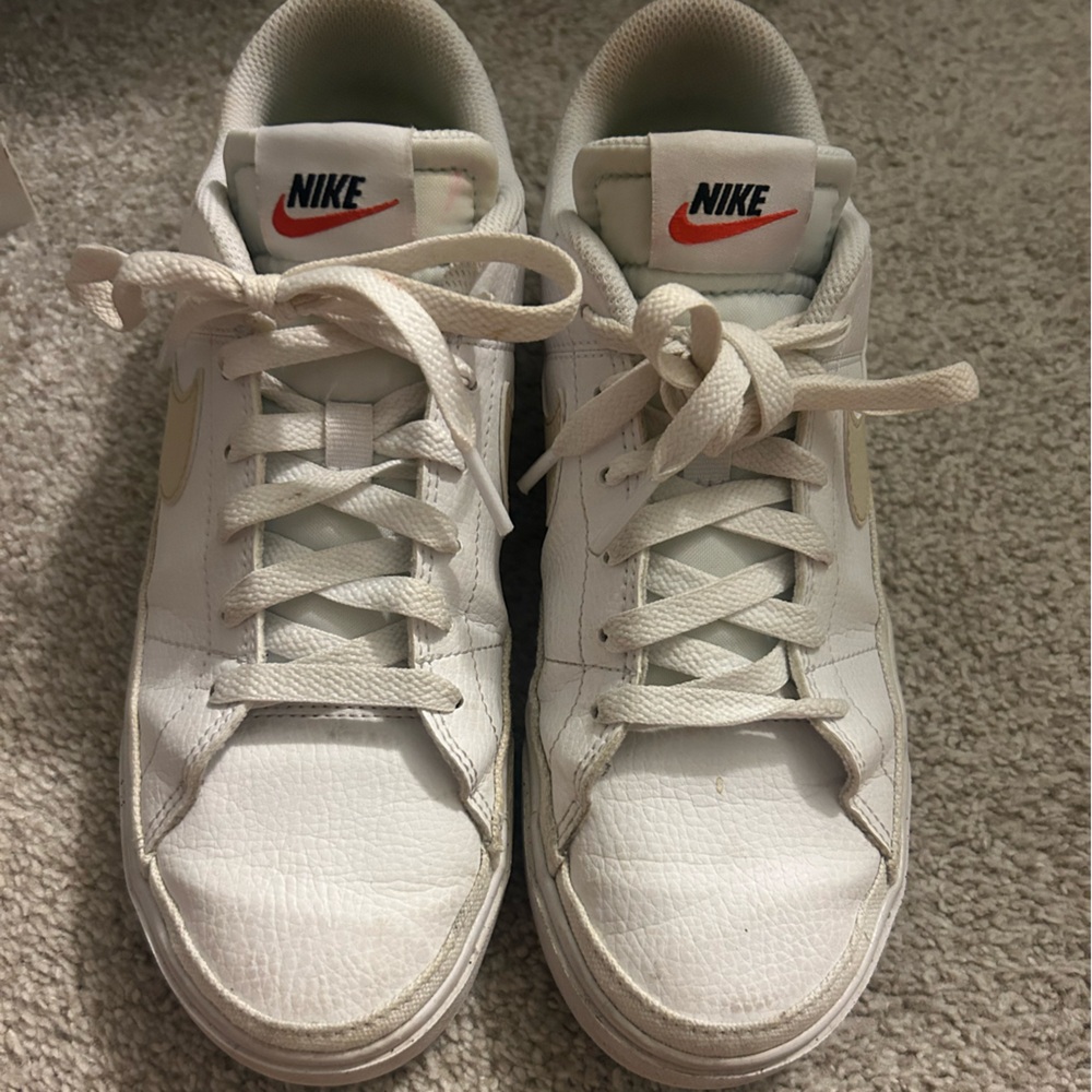 Nike Court Legacy Sneaker